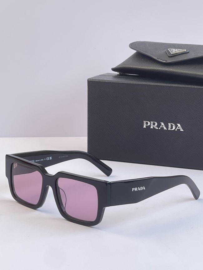 Prada Sunglasses 821615-4