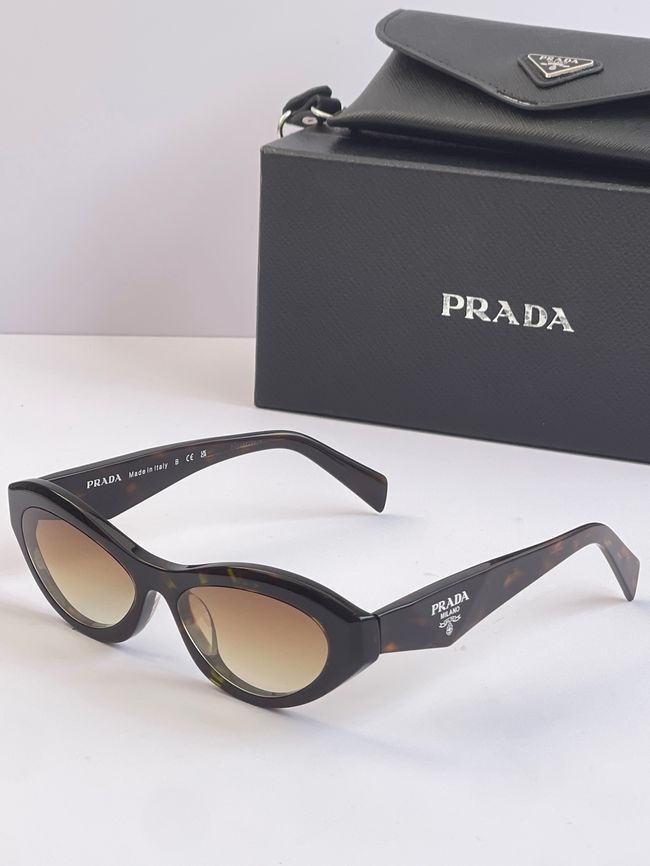 Prada Sunglasses 821617-2