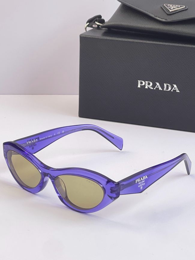 Prada Sunglasses 821617-5