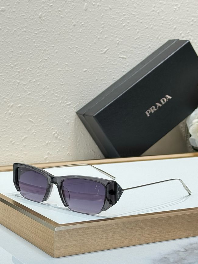 Prada Sunglasses 821619-3