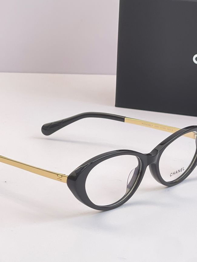 Chanel Sunglasses 821636-1