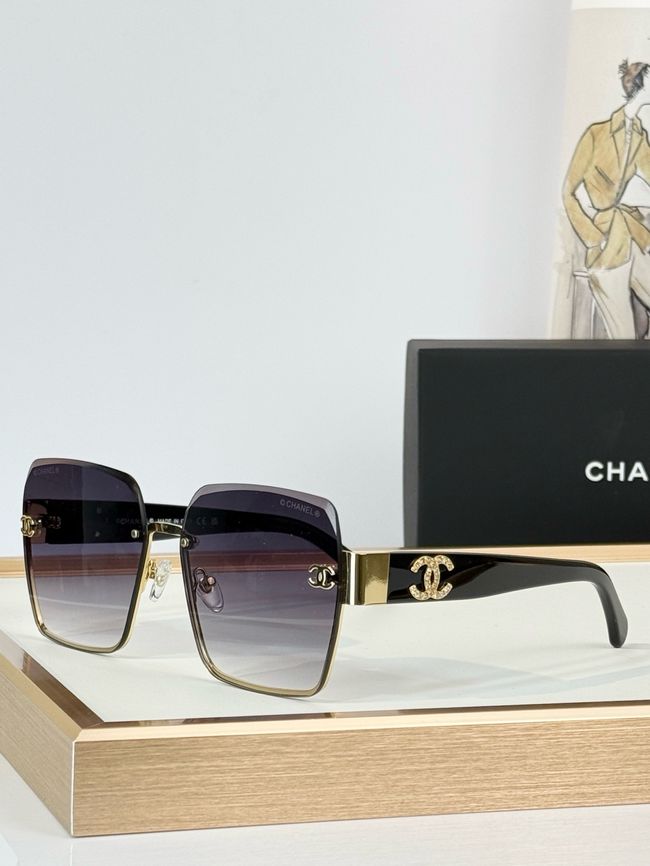 Chanel Sunglasses 821638-3