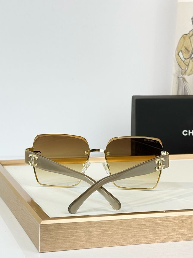 Chanel Sunglasses 821638-6