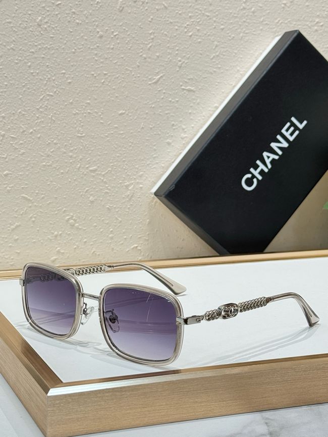 Chanel Sunglasses 821639-5
