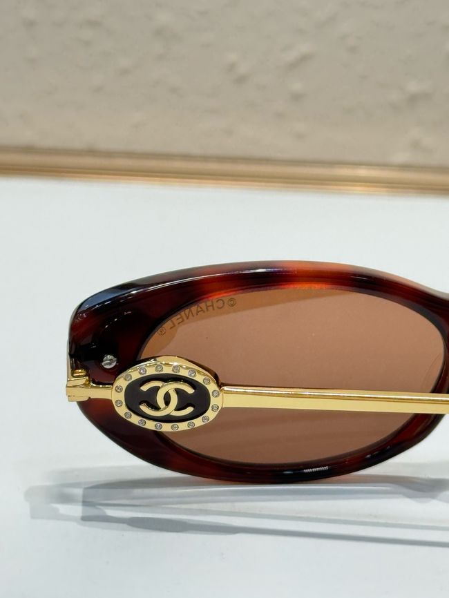 Chanel Sunglasses 821642-1