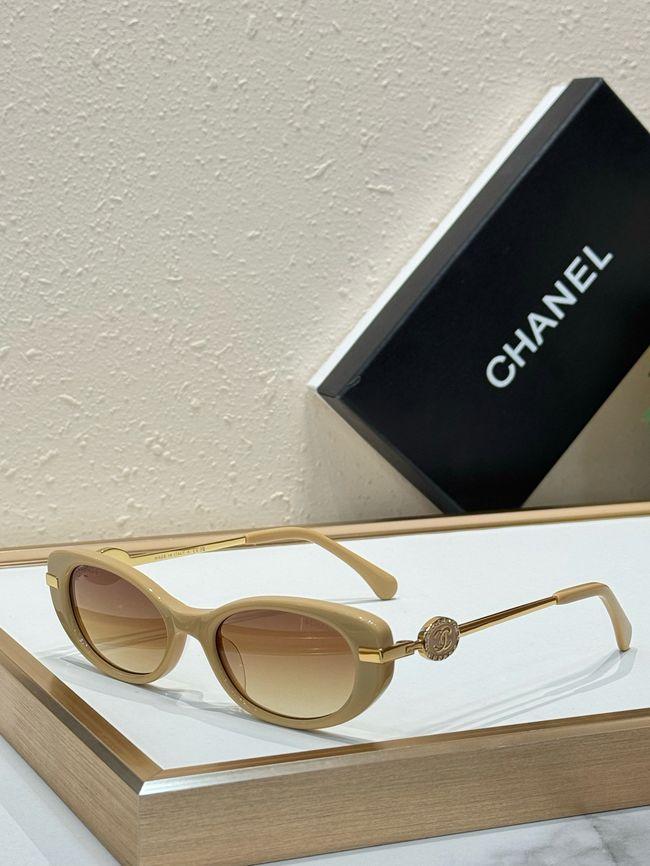 Chanel Sunglasses 821642-3