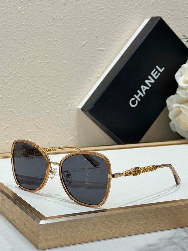 Chanel Sunglasses 821643-5