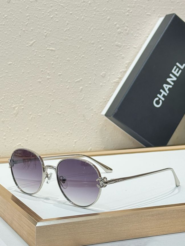 Chanel Sunglasses 821645-4