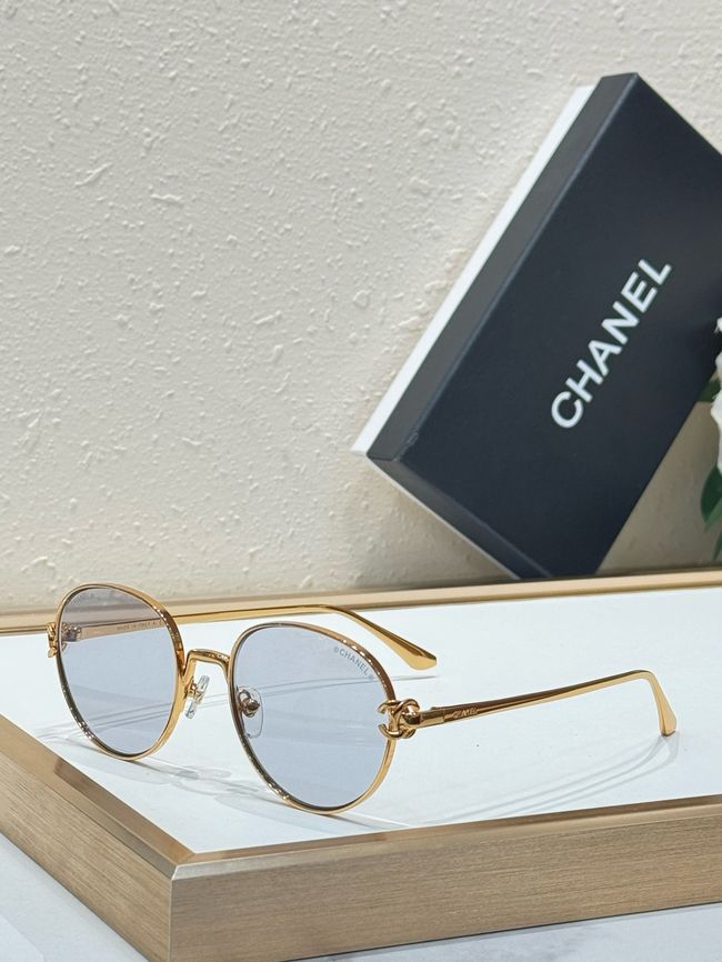 Chanel Sunglasses 821645-5