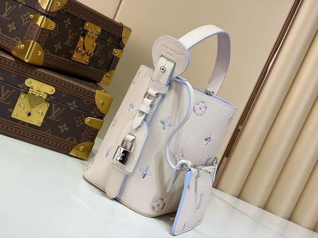 Louis Vuitton All In BB M29835 Link Quartz Louis Vuitton All In BB M29835 Link Quartz