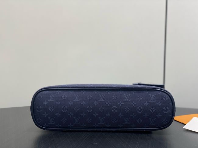Louis Vuitton New Season UPTOWN TOTE Bag M92684 dark blue Louis Vuitton New Season UPTOWN TOTE Bag M92684 dark blue