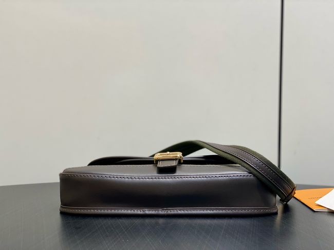 Louis Vuitton Shoulder Bag M92690 Khaki