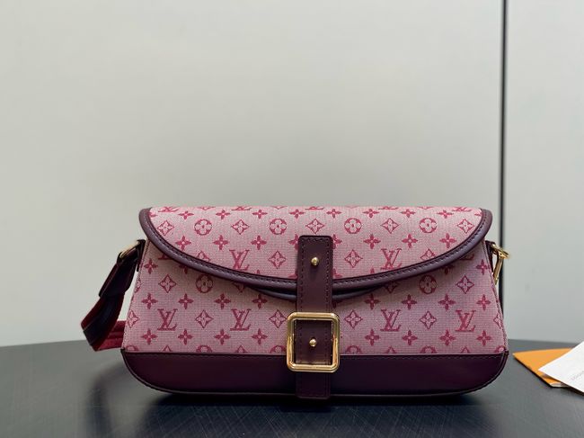 Louis Vuitton Shoulder Bag M92690 burgundy Louis Vuitton Shoulder Bag M92690 burgundy