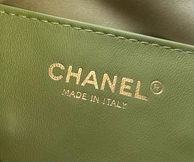 CHANEL 25 SMALL HANDBAG AS5293 Green CHANEL 25 SMALL HANDBAG AS5293 Green