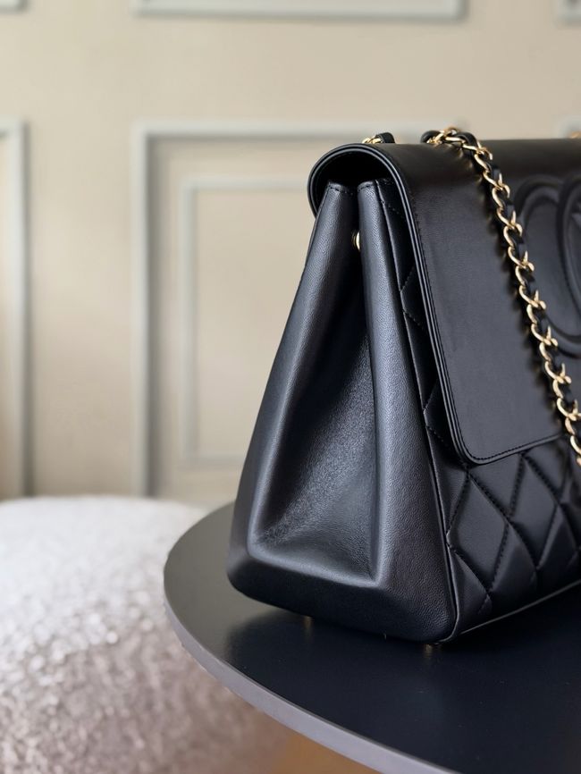 Chanel Large FLAP BAG sheepskin A2215 black Chanel Large FLAP BAG sheepskin A2215 black