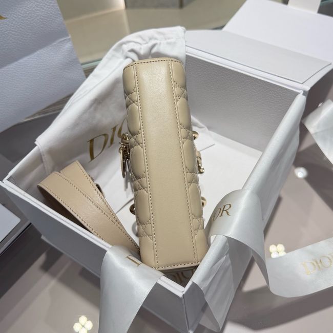 Dior Mini Lady D-Joy Bag Cannage Lambskin M0636O Trench Dior Mini Lady D-Joy Bag Cannage Lambskin M0636O Trench