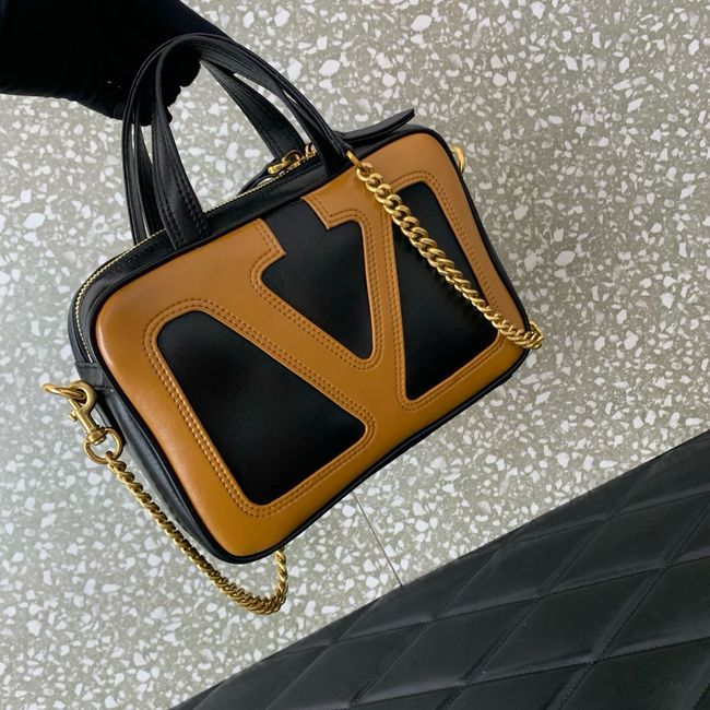 VALENTINO GARAVANI Loco Calf leather bag 0015 black&brown VALENTINO GARAVANI Loco Calf leather bag 0015 black&brown