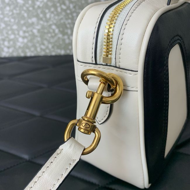VALENTINO GARAVANI Loco Calf leather bag 0015 black&white VALENTINO GARAVANI Loco Calf leather bag 0015 black&white