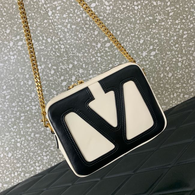 VALENTINO GARAVANI Loco Calf leather bag 0016 black&white VALENTINO GARAVANI Loco Calf leather bag 0016 black&white