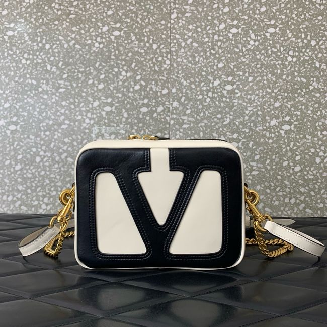VALENTINO GARAVANI Loco Calf leather bag 0016 black&white