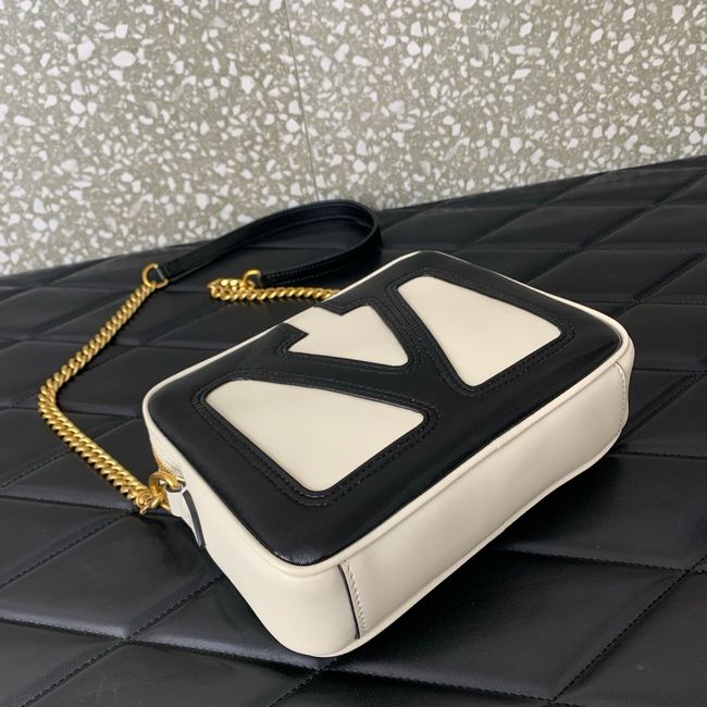 VALENTINO GARAVANI Loco Calf leather bag 0016 black&white VALENTINO GARAVANI Loco Calf leather bag 0016 black&white
