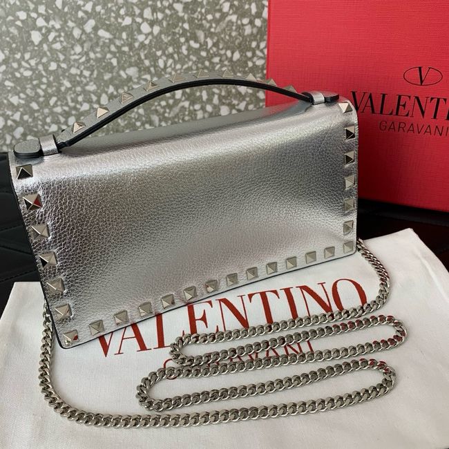 VALENTINO Rockstud calfskin chain bag SHI098 Silver VALENTINO Rockstud calfskin chain bag SHI098 Silver