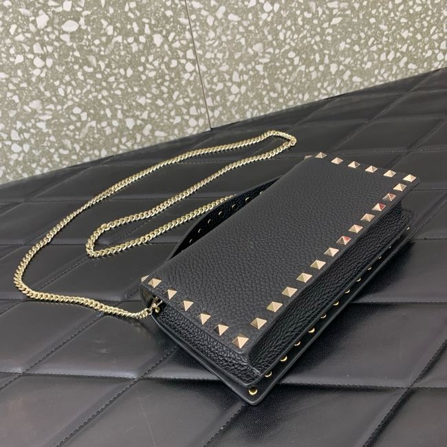 VALENTINO Rockstud calfskin chain bag SHI098 black&gold VALENTINO Rockstud calfskin chain bag SHI098 black&gold