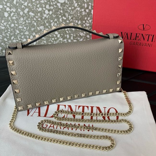 VALENTINO Rockstud calfskin chain bag SHI098 gray VALENTINO Rockstud calfskin chain bag SHI098 gray