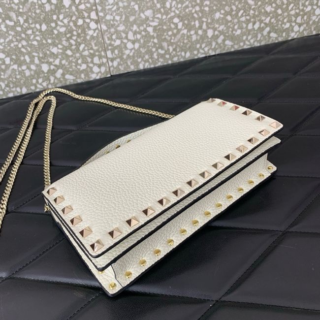 VALENTINO Rockstud calfskin chain bag SHI098 white VALENTINO Rockstud calfskin chain bag SHI098 white