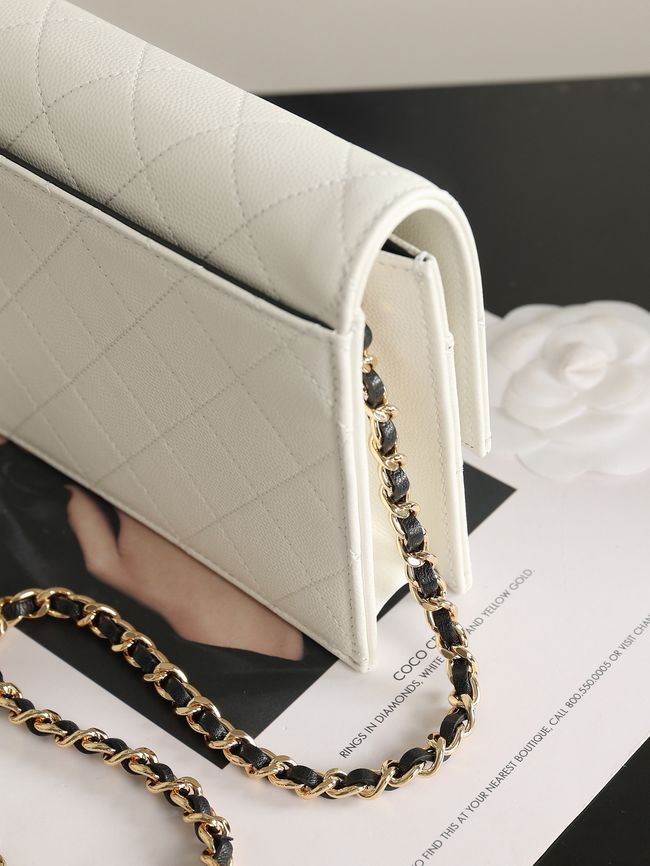 CHANEL Wallet on Chain AP5455 white&black