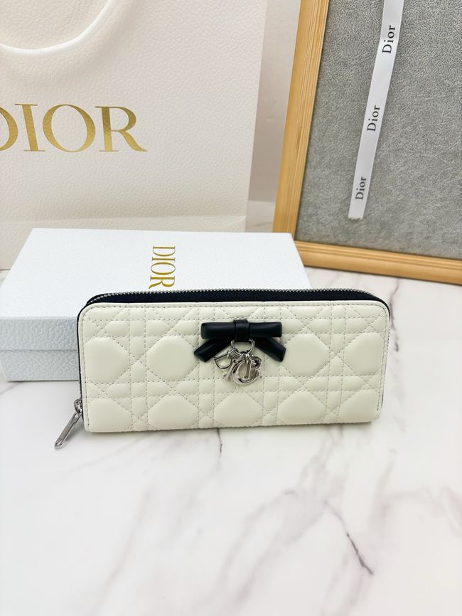 LADY DIOR LOTUS WALLET CANNAGE LAMBSKIN S2600 Beige