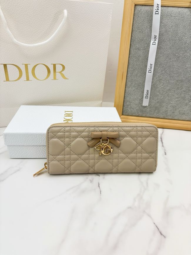 LADY DIOR LOTUS WALLET CANNAGE LAMBSKIN S2600 apricot