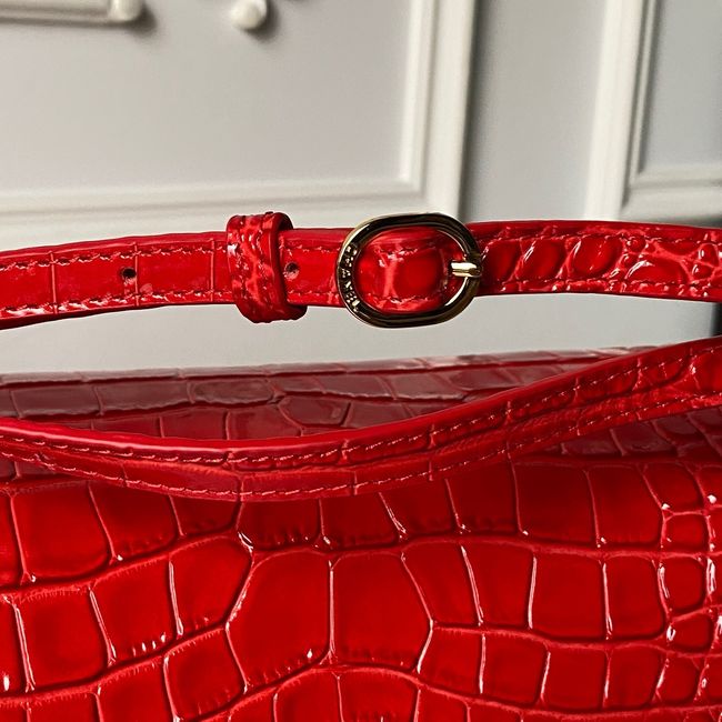 Chanel Crocodile Embossed Maxi Flap bag AS6231 red Chanel Crocodile Embossed Maxi Flap bag AS6231 red