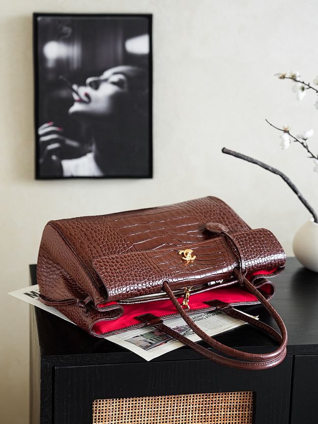 Chanel Crocodile Embossed Shopping Bag AS6428 dark brown Chanel Crocodile Embossed Shopping Bag AS6428 dark brown