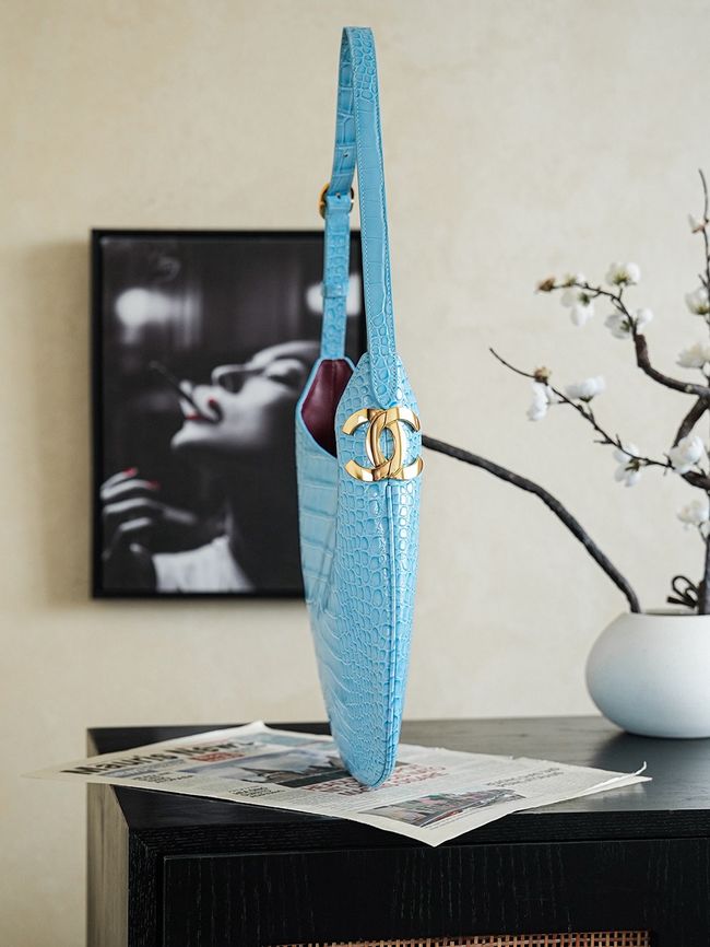 Chanel Crocodile Embossed Shoulder Bag 68012 blue