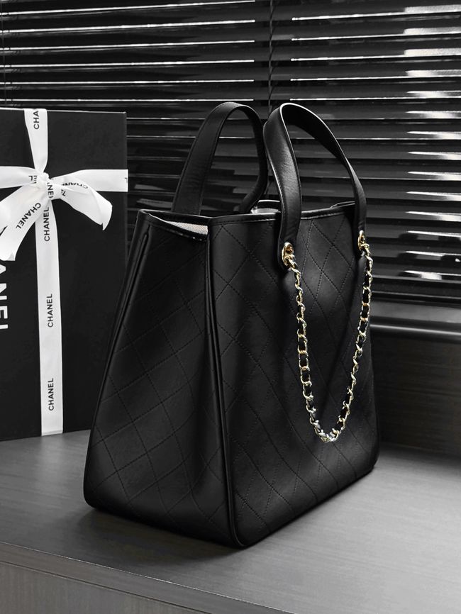 Chanel Small Shopping Bag AS6200 black Chanel Small Shopping Bag AS6200 black