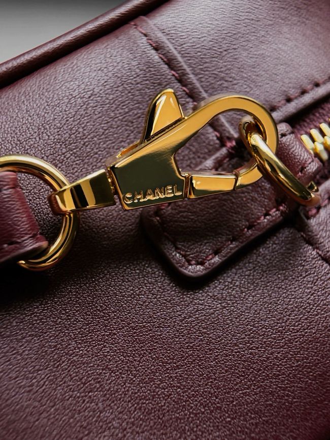 Chanel Clutch with Leather Strap AP5528 Burgundy Chanel Clutch with Leather Strap AP5528 Burgundy