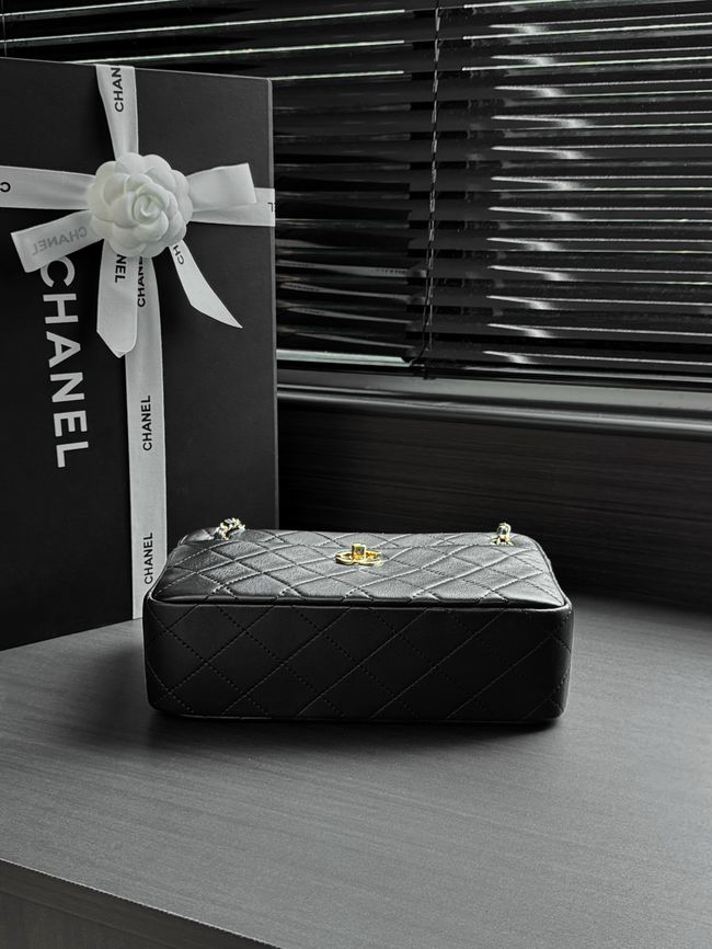 Chanel Lambskin Camera Case AS6443 black Chanel Lambskin Camera Case AS6443 black