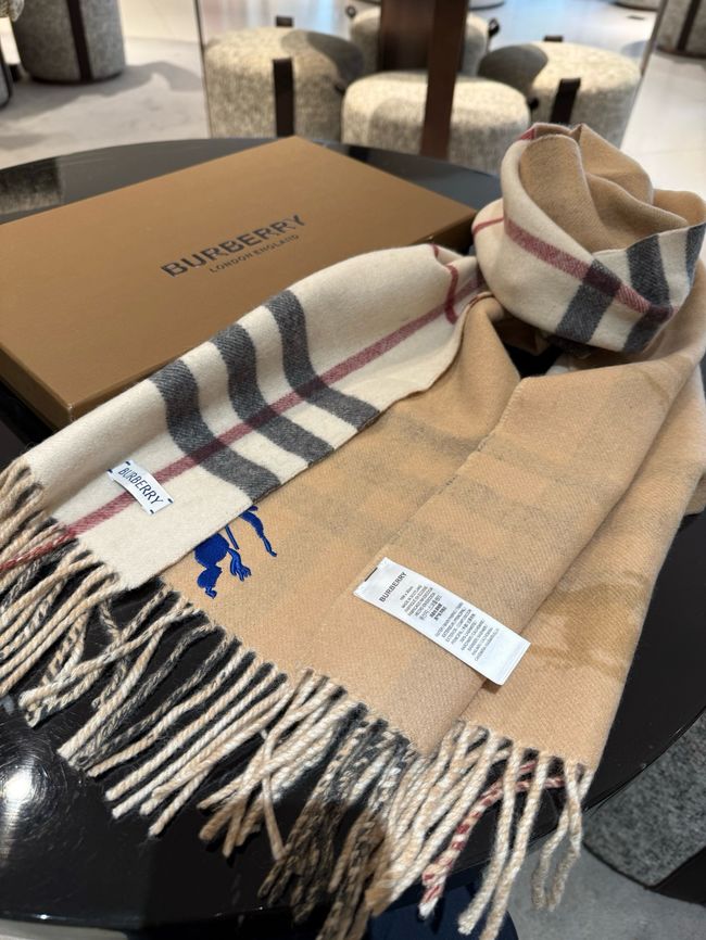 Burberry cashmere scarf BU0021-1 Burberry cashmere scarf BU0021-1
