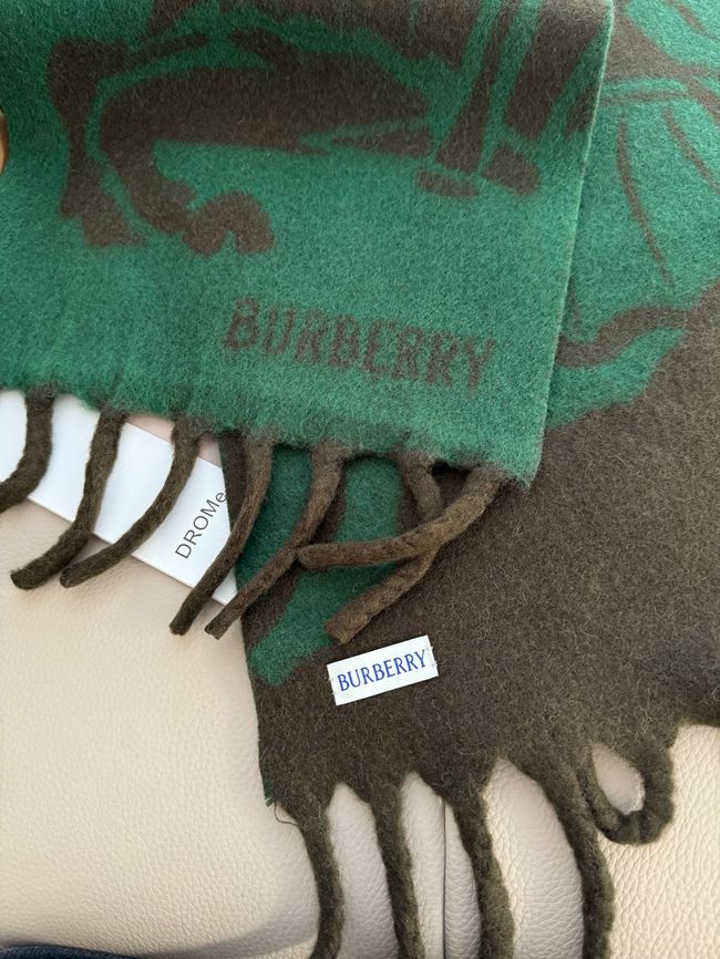 Burberry cashmere scarf BU0022-2