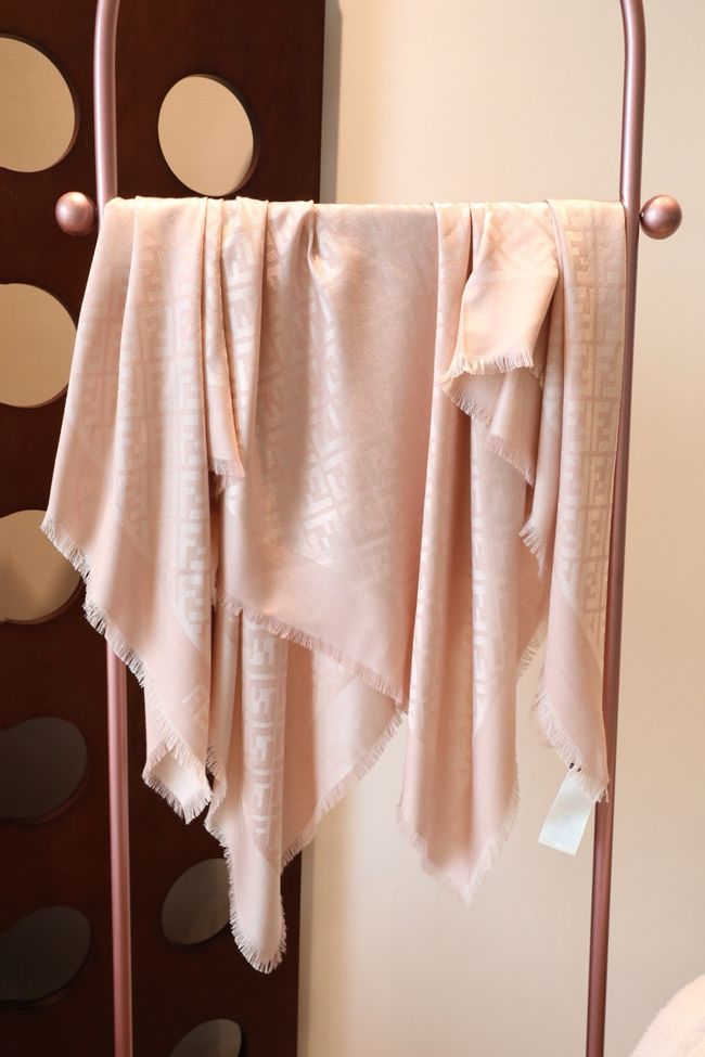 Fendi Shawl Wool Silk and Cotton 06388-1 Fendi Shawl Wool Silk and Cotton 06388-1