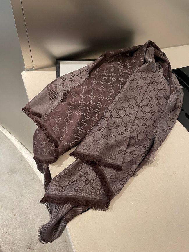 Gucci Shawl Wool Silk and Cotton 06389-2