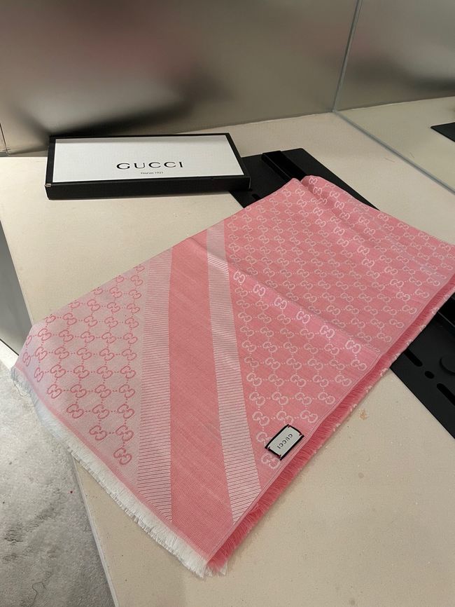 Gucci Shawl Wool Silk and Cotton 06389-4