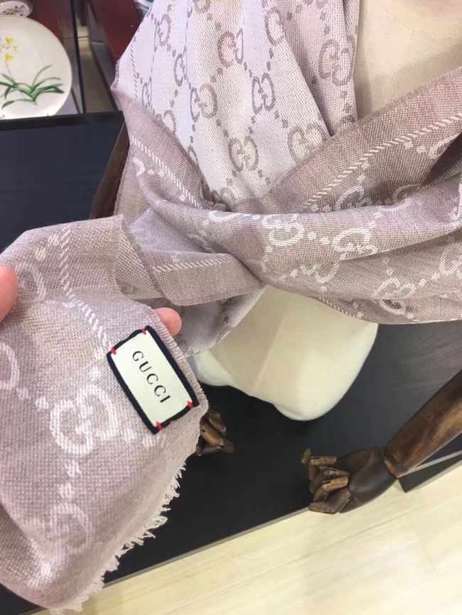 Gucci cashmere scarf 06390-3 Gucci cashmere scarf 06390-3
