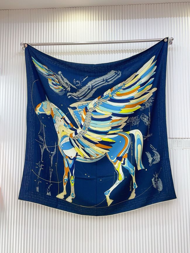 Hermes cashmere Shawl H24439-1 Hermes cashmere Shawl H24439-1