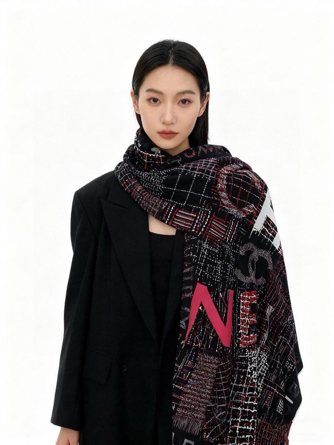 Chanel cashmere Shawl B25977-1 Chanel cashmere Shawl B25977-1