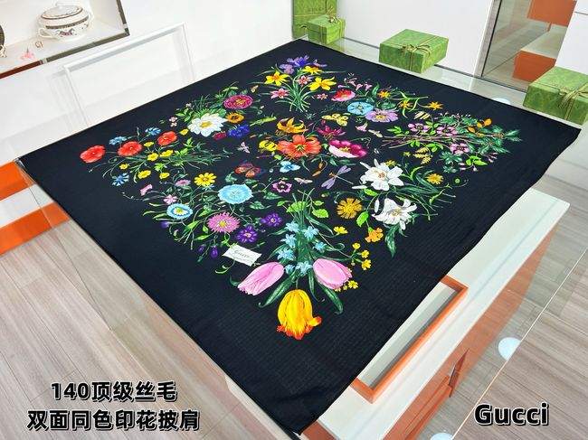 Gucci cashmere Shawl 06392-3 Gucci cashmere Shawl 06392-3