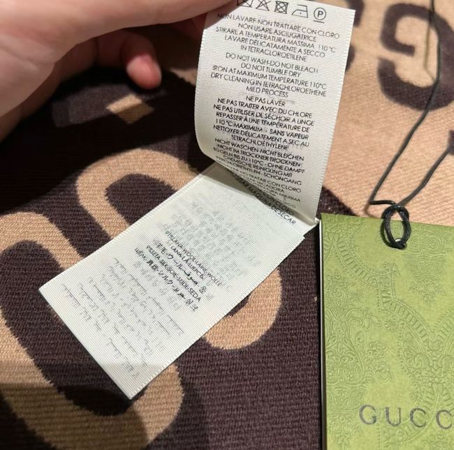 Gucci cashmere scarf 06391-1 Gucci cashmere scarf 06391-1