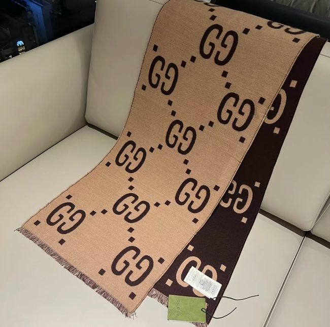 Gucci cashmere scarf 06391-1 Gucci cashmere scarf 06391-1