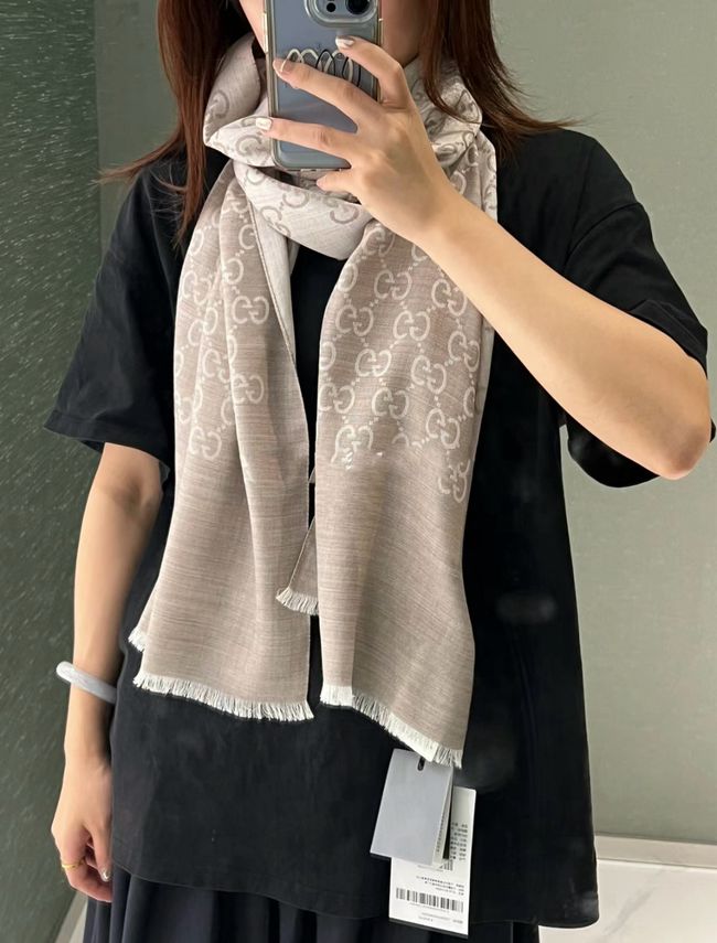 Gucci cashmere scarf 06393-2